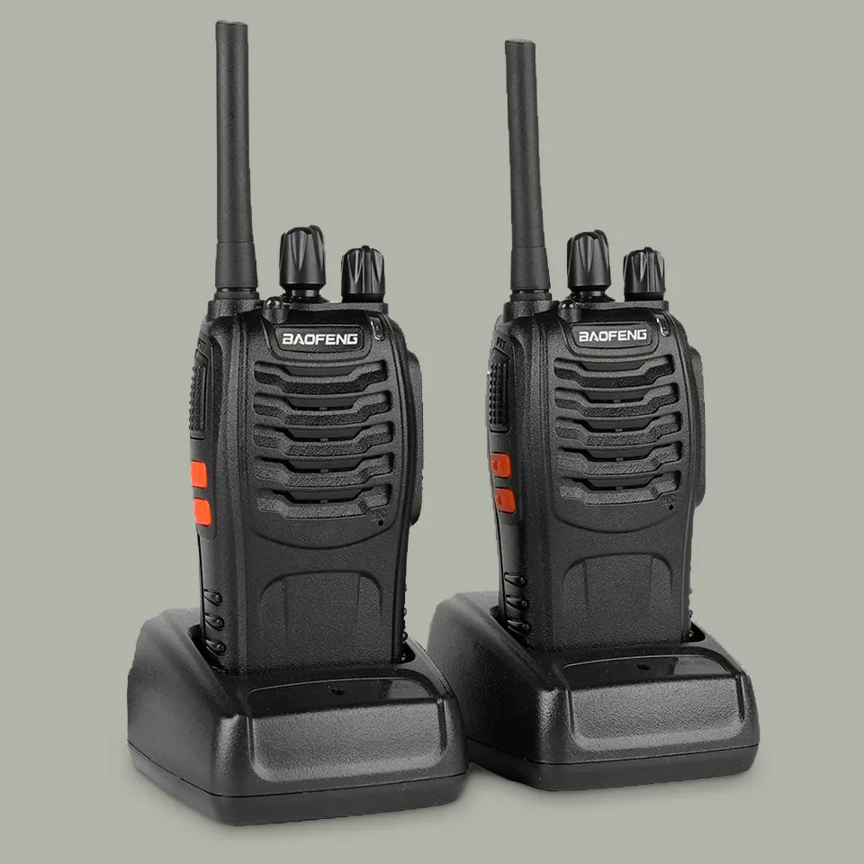 Par de walkie-talkies Baofeng BF-888S con auriculares - Alcance de 3 a 10 km