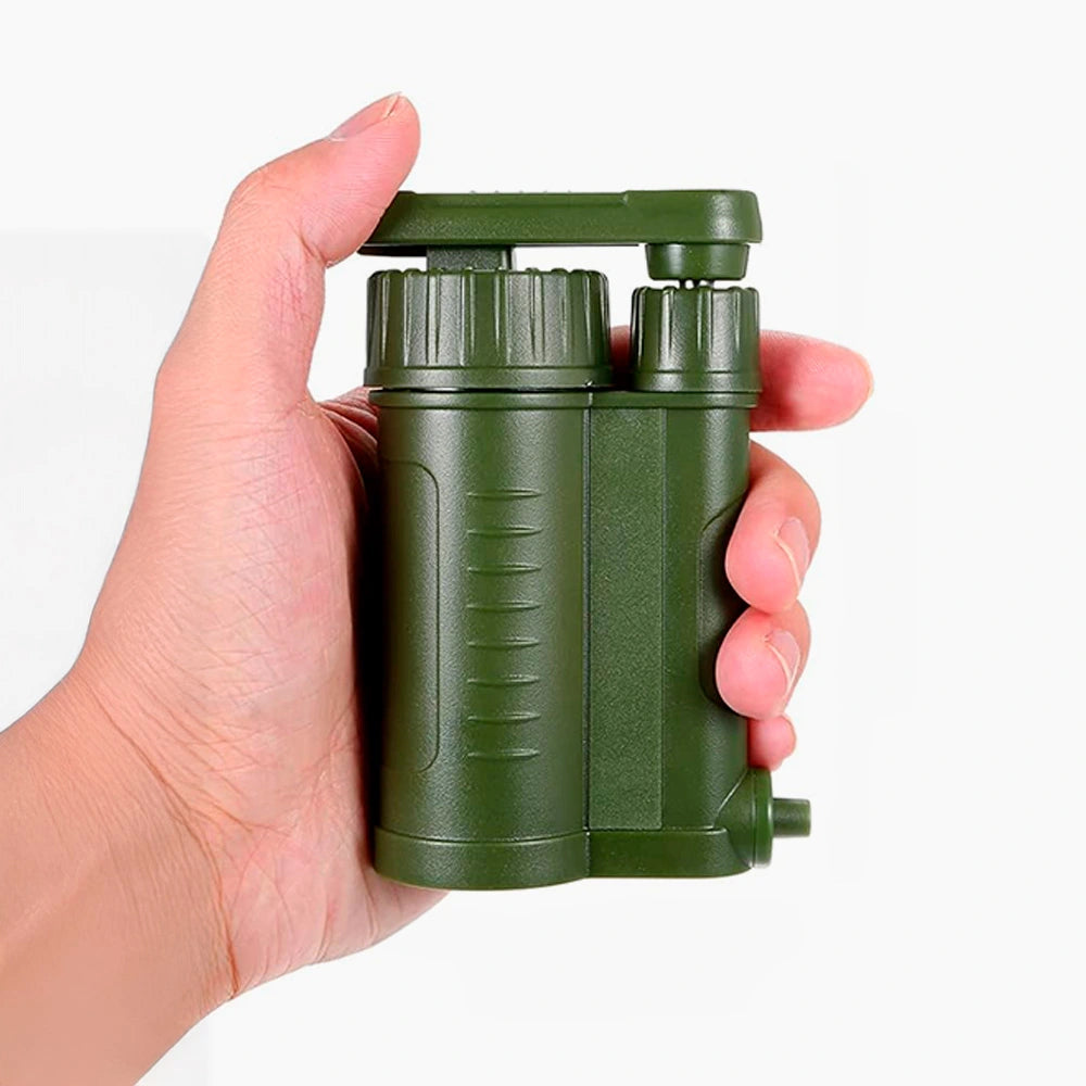 Purificador de agua portátil con sistema de bomba manual