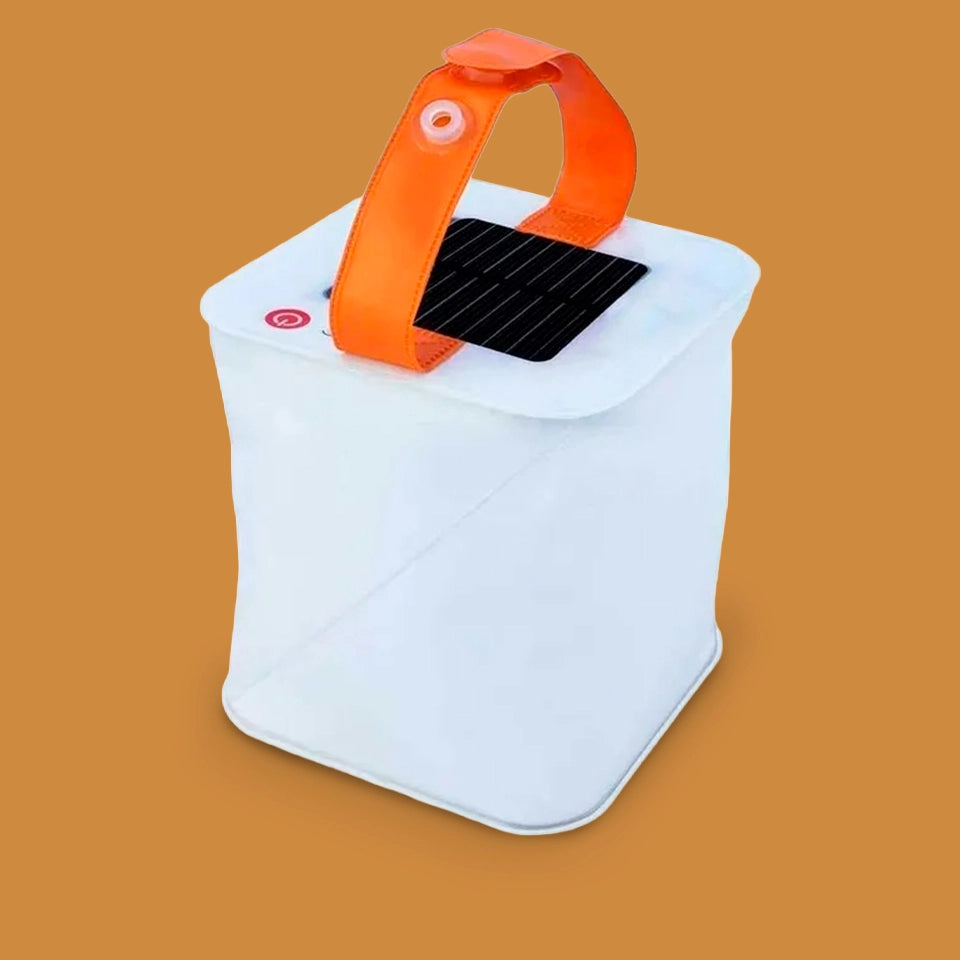 Linterna solar compacta, plegable, ultraligera e impermeable.